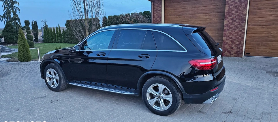 Mercedes-Benz GLC cena 110000 przebieg: 259000, rok produkcji 2017 z Sędziszów Małopolski małe 29